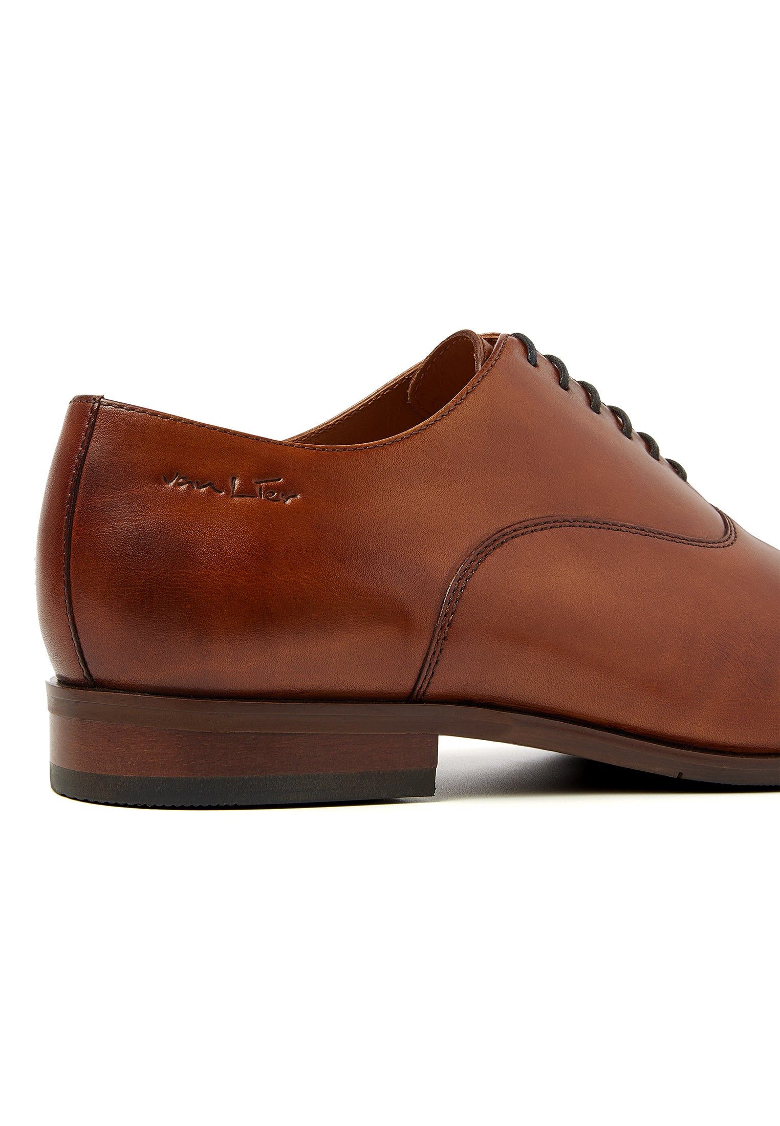 Cognac gladleren Egeus veterschoen