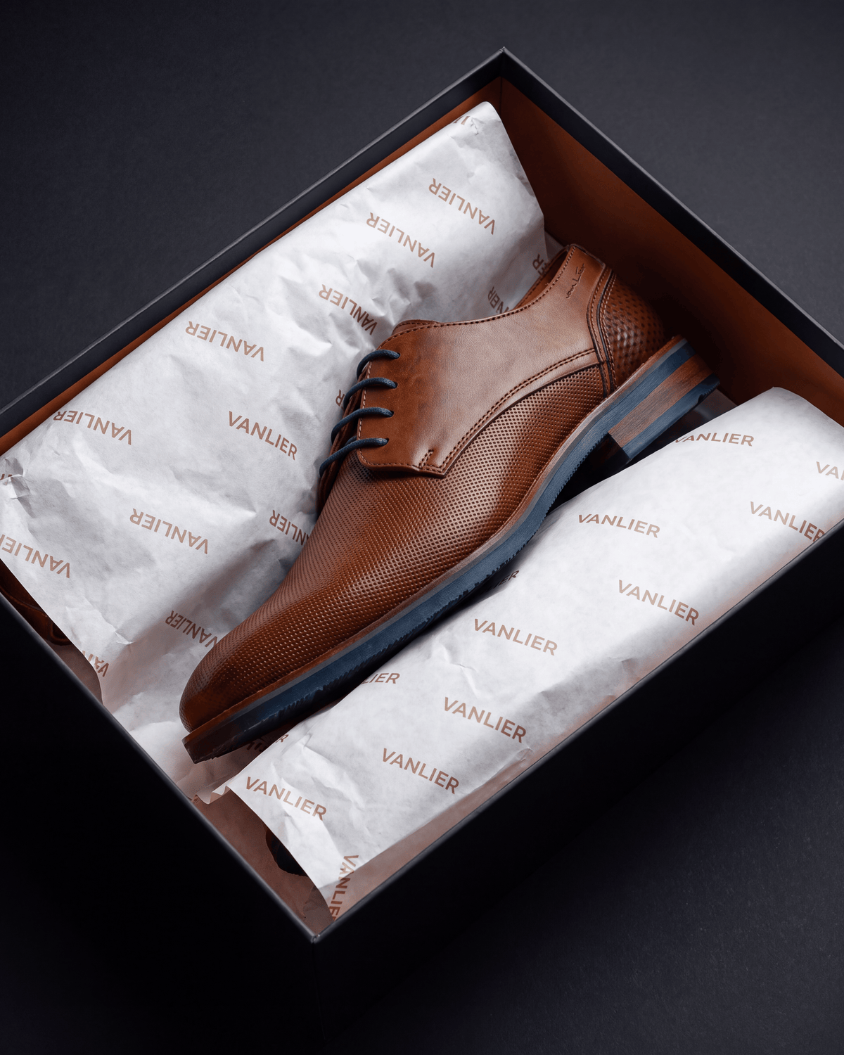 Licht cognac gladleren Amalfi veterschoen – in de open schoenendoos