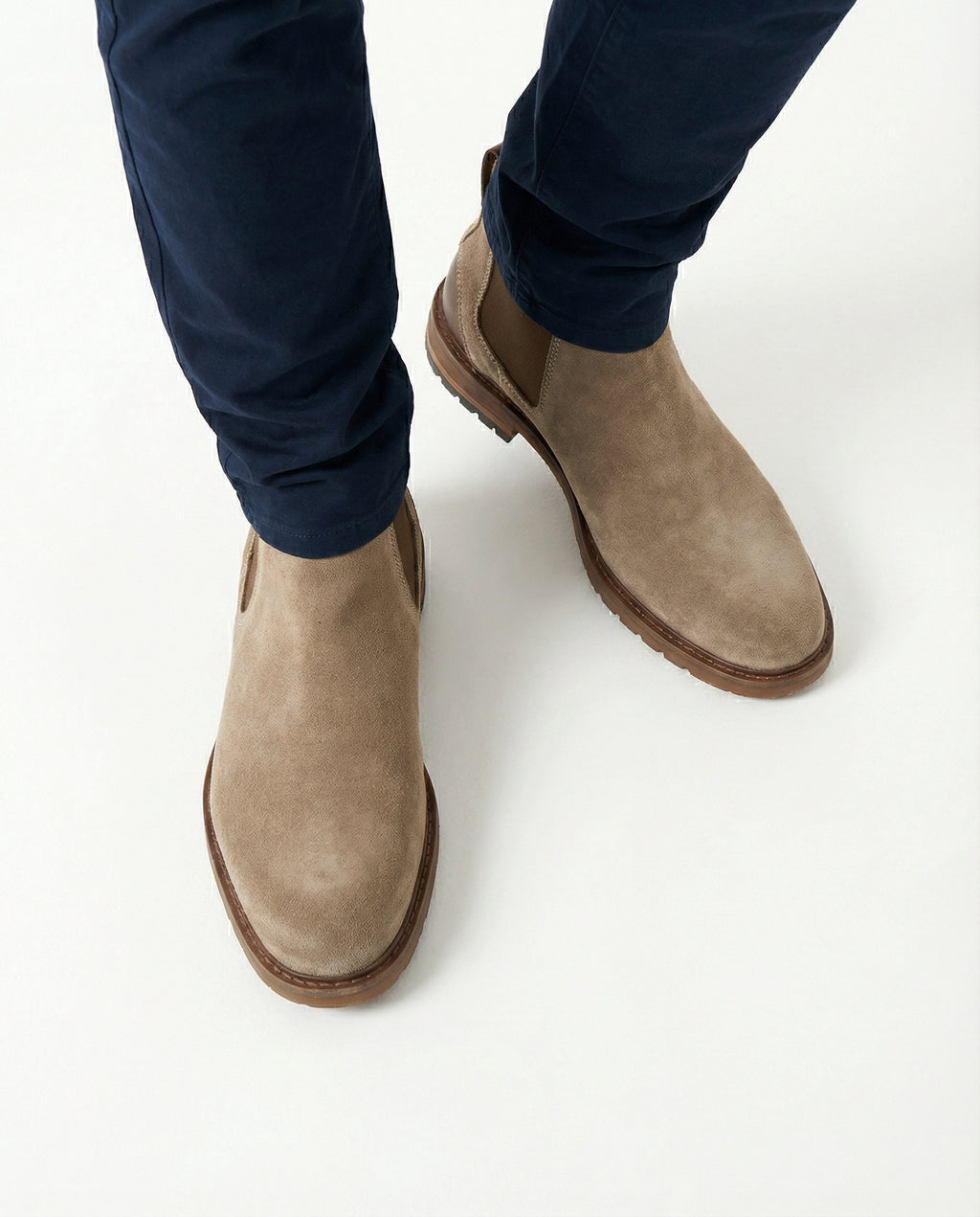 Taupe Wildleder Dino Chelsea Boot