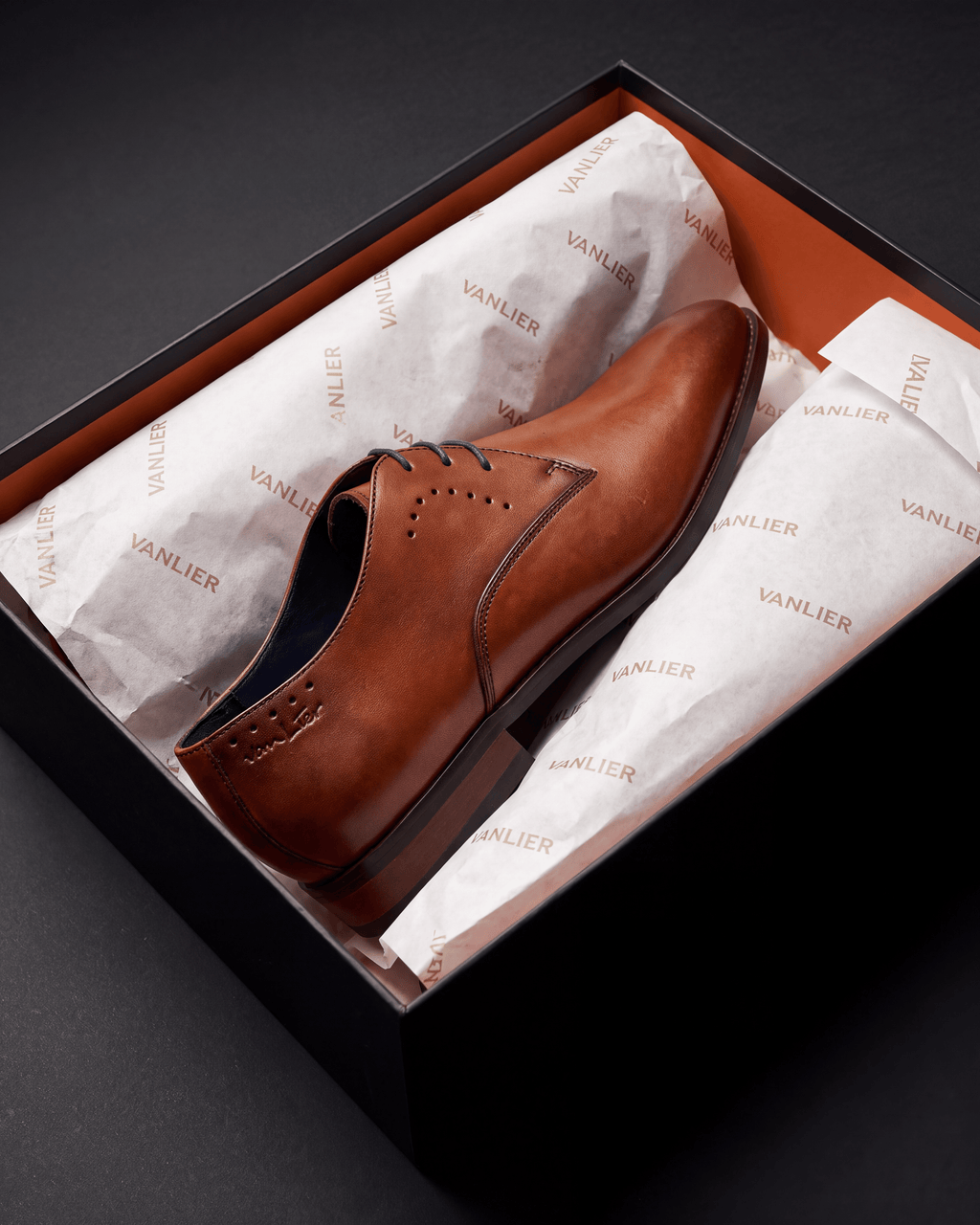 Cognac gladleren Bregenz veterschoen – in de open schoenendoos