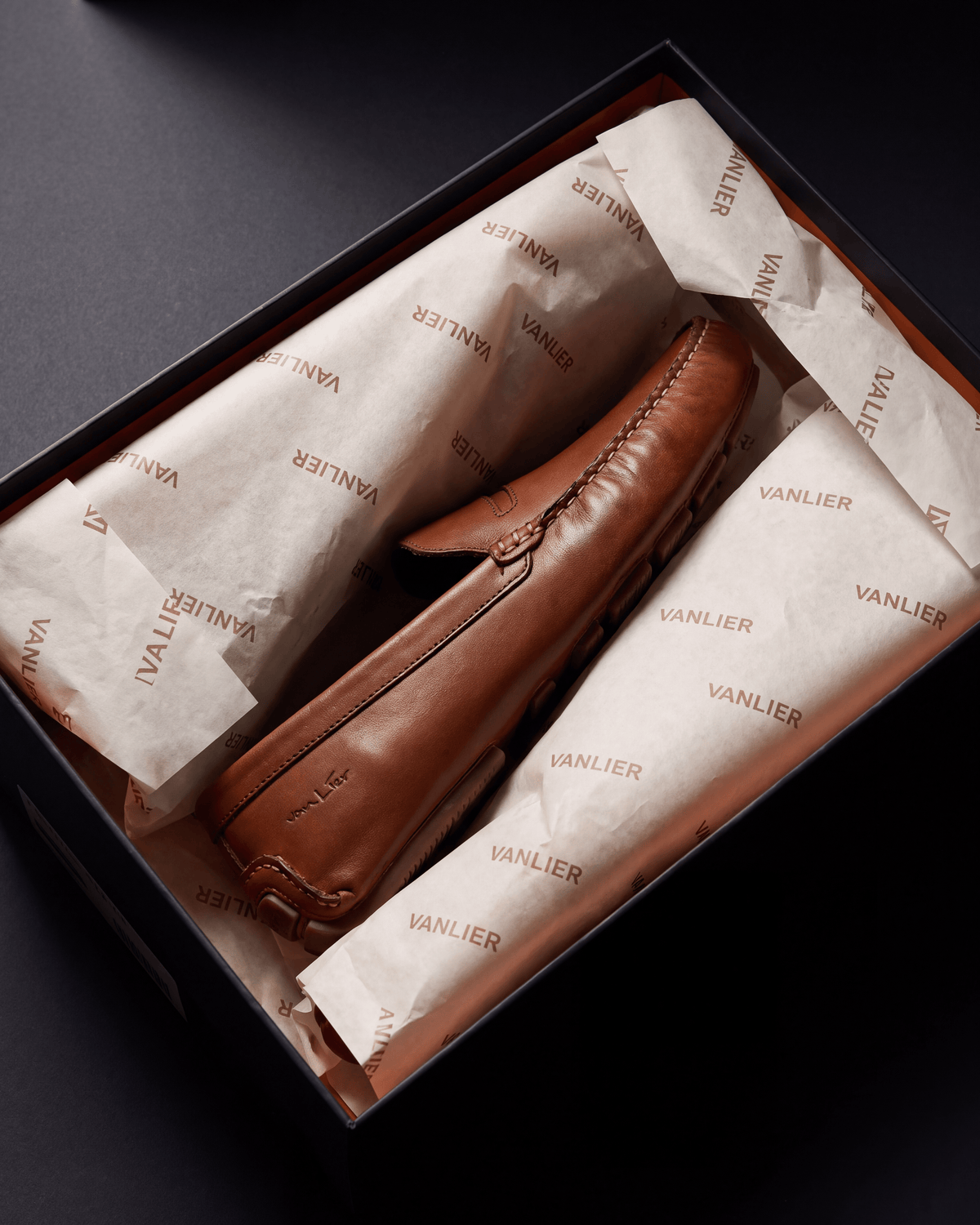 Cognac volnerf leren Mocassin – in de open doos