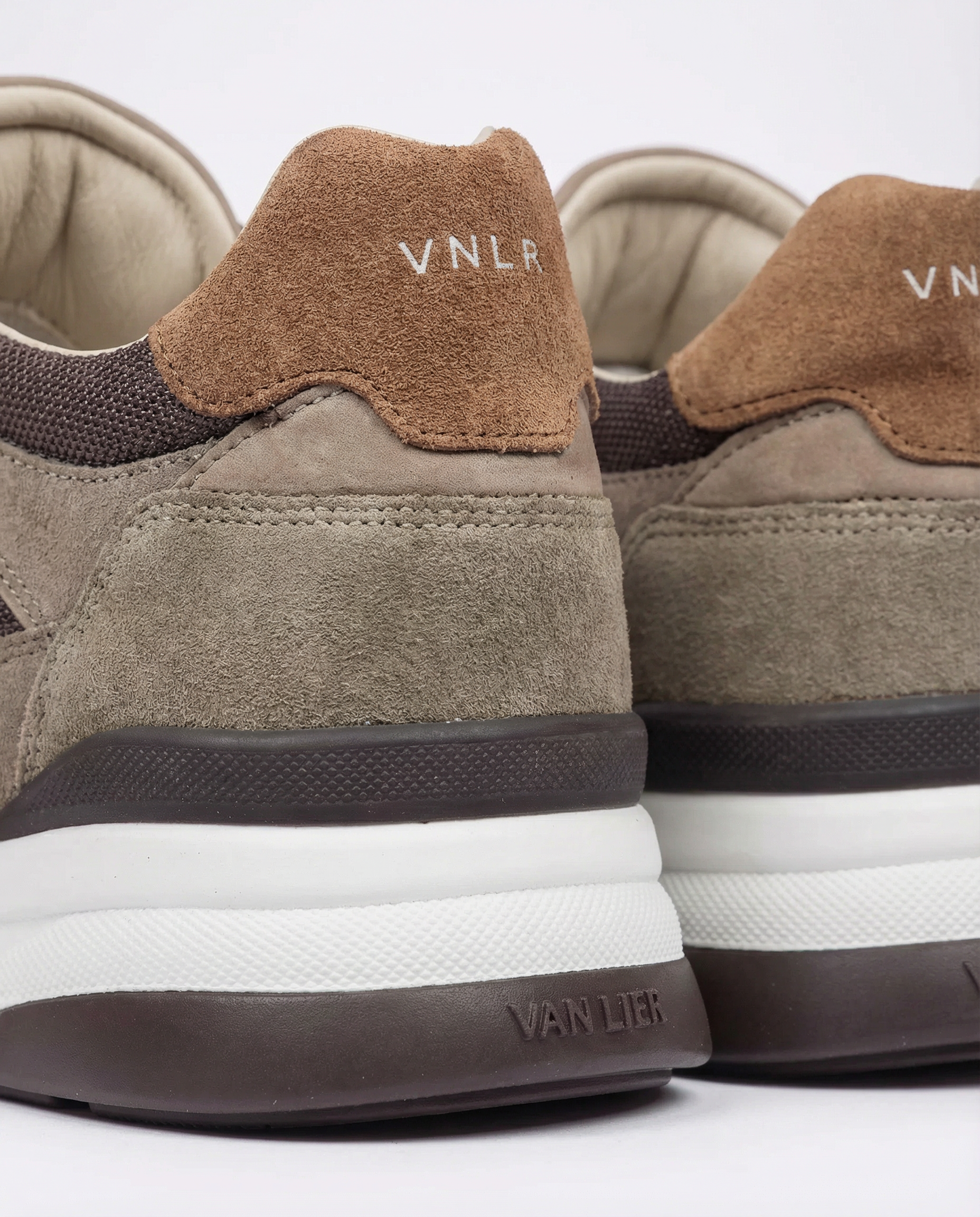 Taupe Kombi Ferro Sneaker