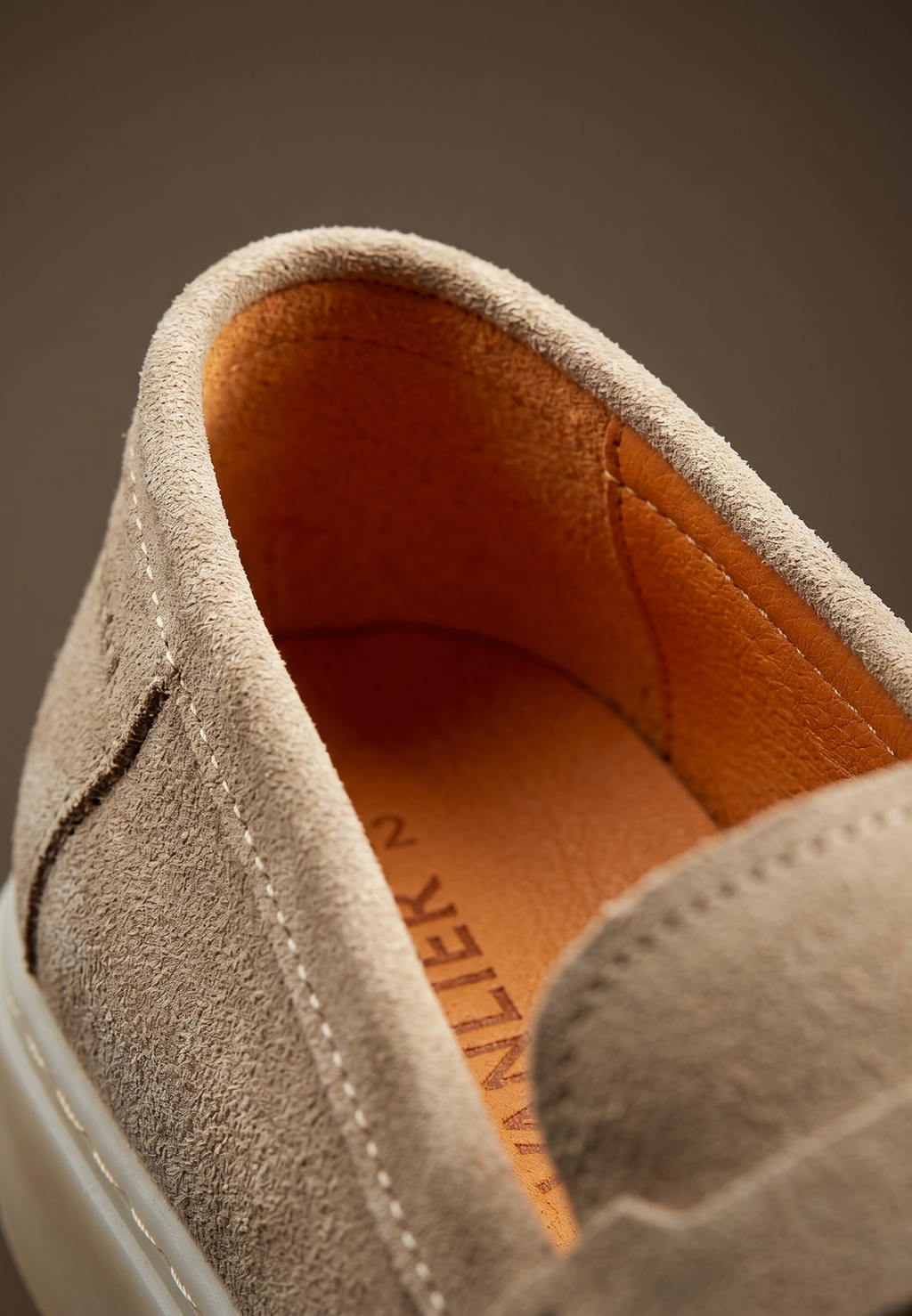 Beige suède Bari loafer