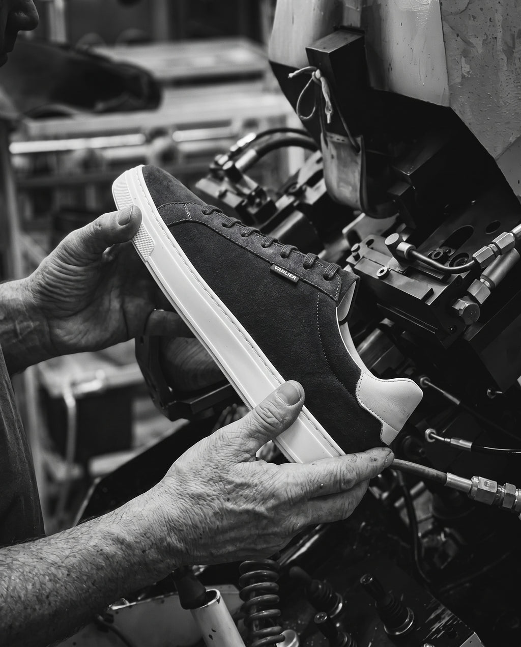 Dunkelblau Wildleder Barossa Sneaker