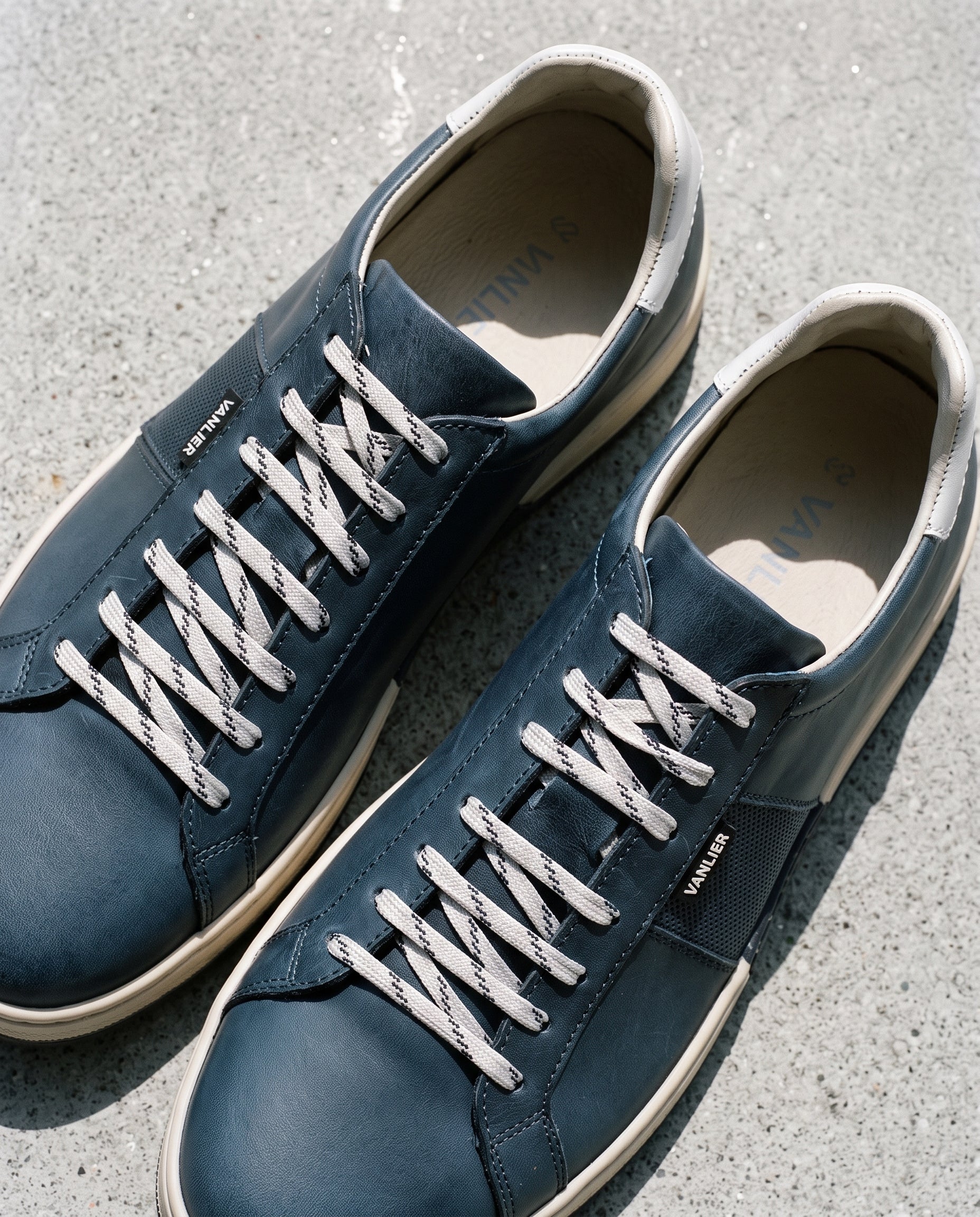 Navy blauw gladleren Retro sneaker