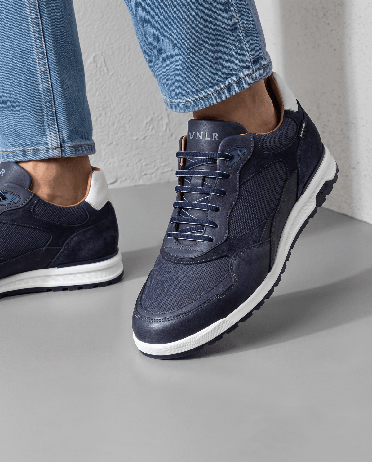 Navy Nubuck Ravello Sneaker