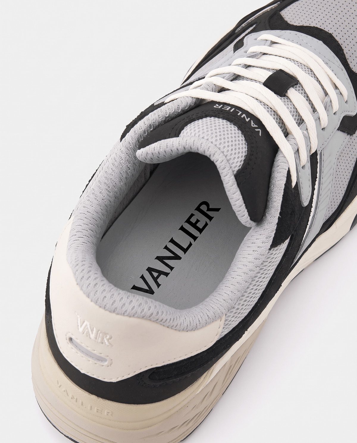 Zwart lichtgrijs combi Cosmos sneaker