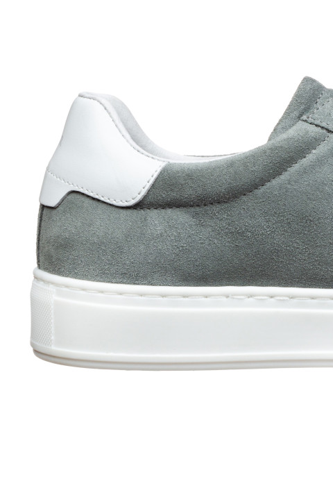 Barossa Trainer aus grau-blauem Wildleder