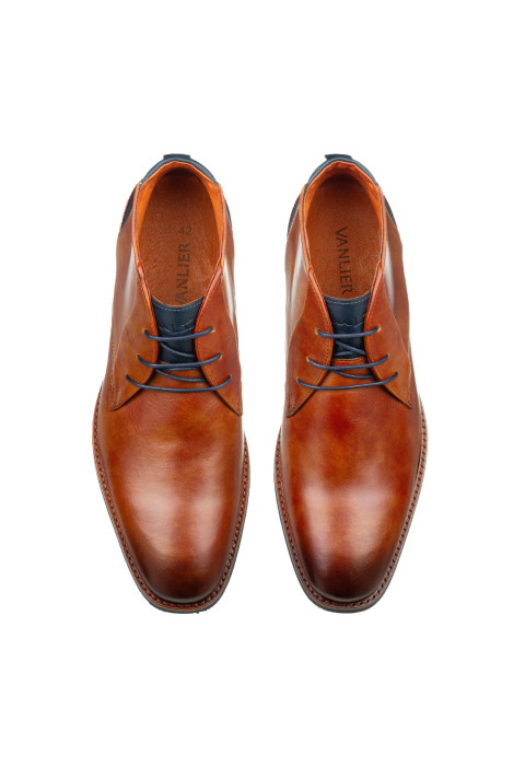 Halbhoher Amalfi-Schnürschuh aus cognacfarbenem Glattleder
