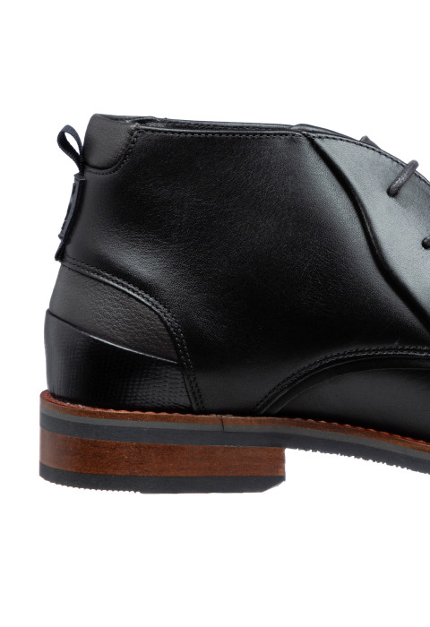 Halbhoher Amalfi-Schnürschuh aus schwarzfarbenem Glattleder